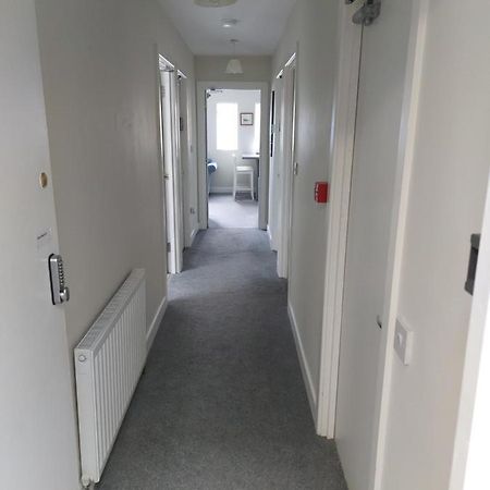 בנגור Plaza Suite 61 B מראה חיצוני תמונה
